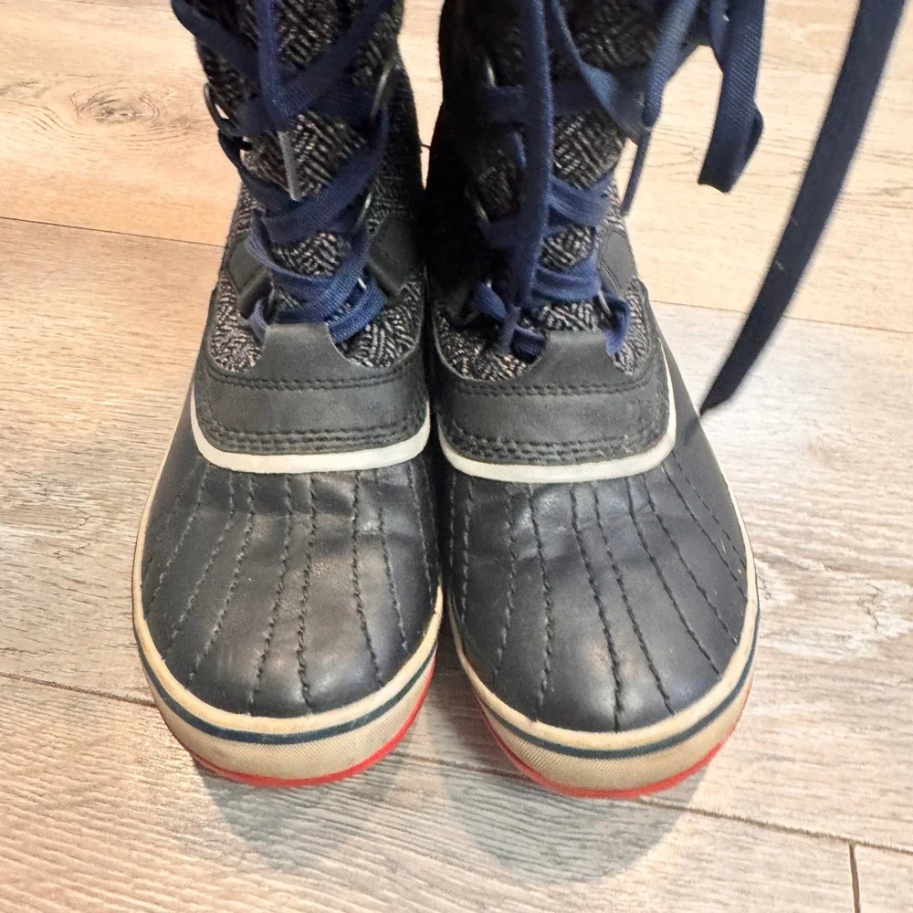 Sorel Tivoli High Nocturnal Winter Snow Boots Waterproof Lined Warm Size 6.5‎